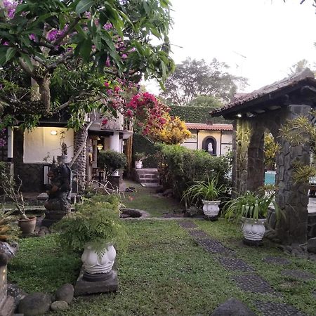 Adams Homestay Pangandaran Exterior foto