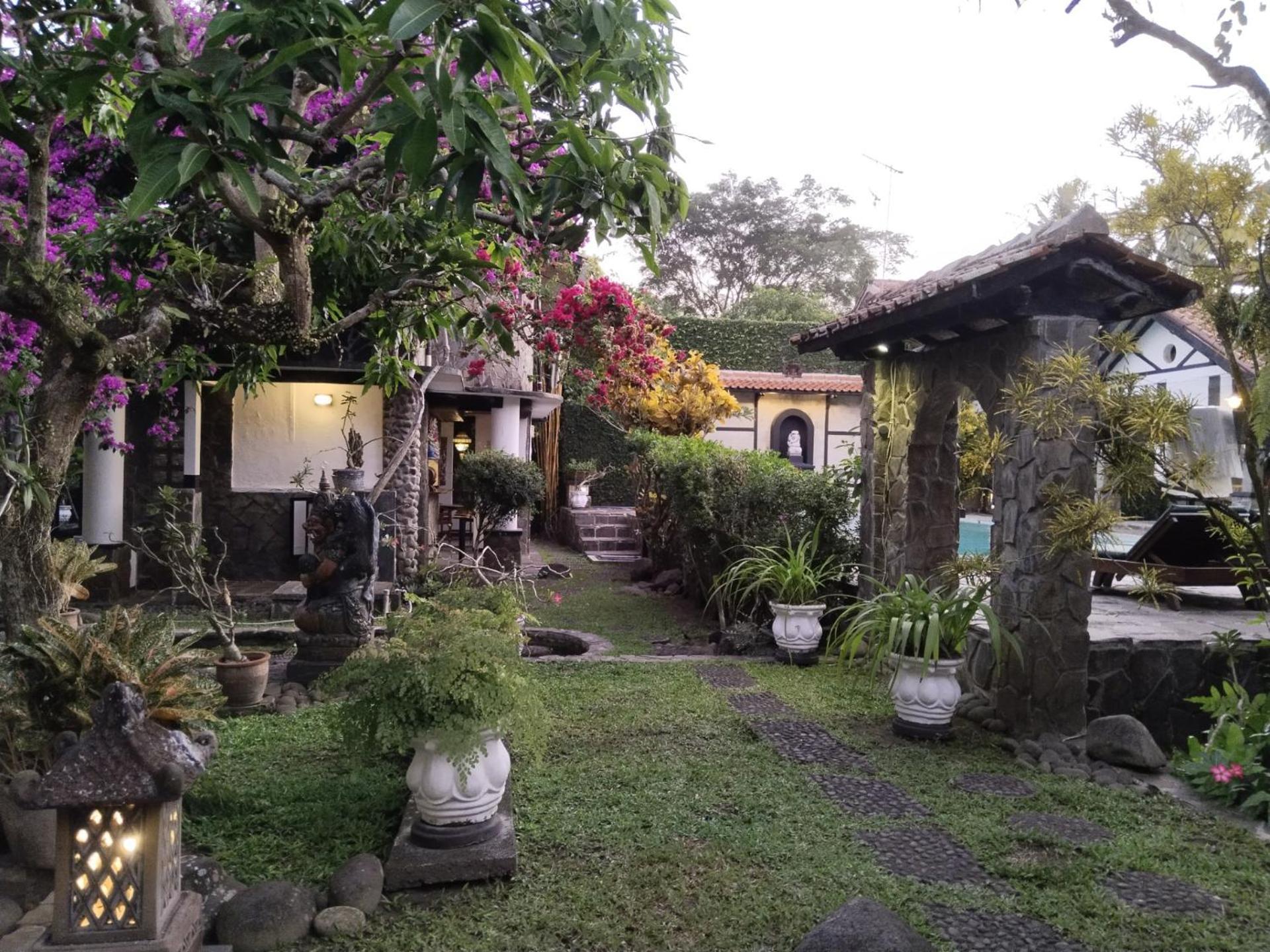Adams Homestay Pangandaran Exterior foto